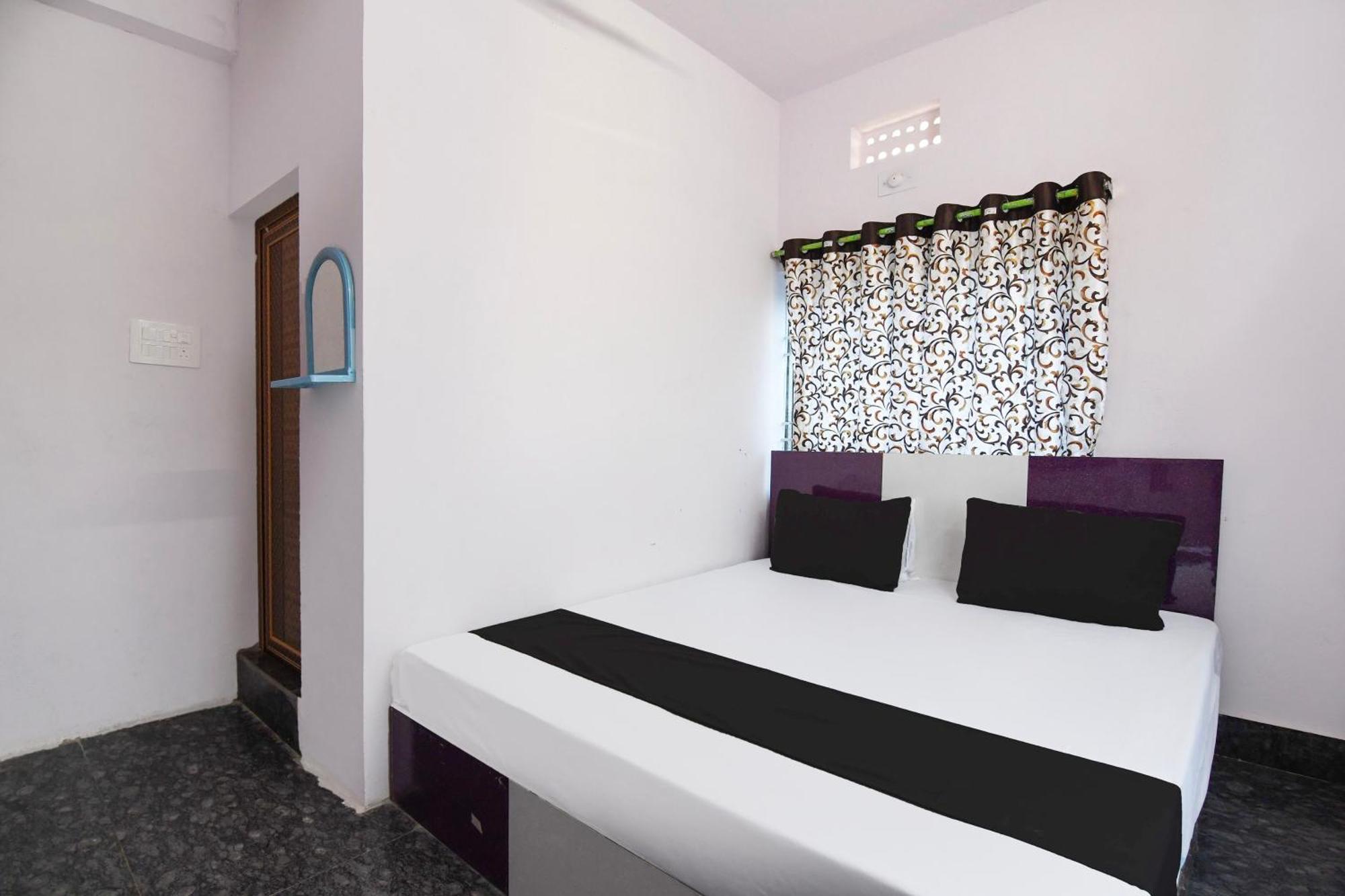 Hotel O Silk City Palace Brahmapur Exteriör bild